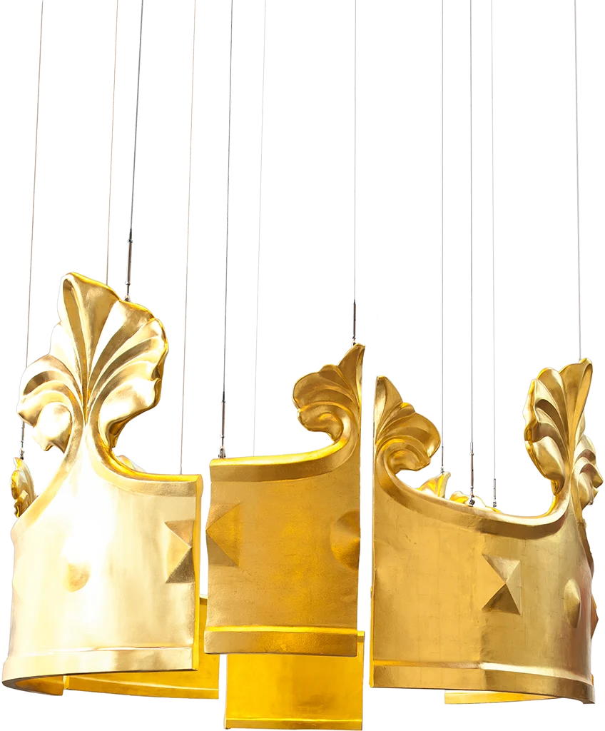shallow focus photography white crown hanging decor